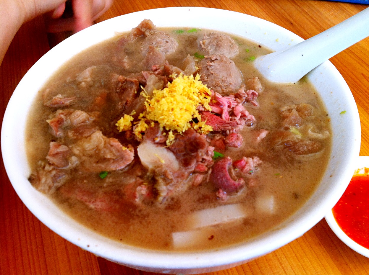 牛杂汤_许府牛杂人均消费(3)