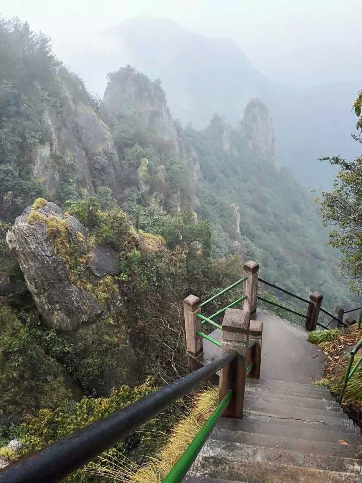 杭州前往浦江仙华山一日游