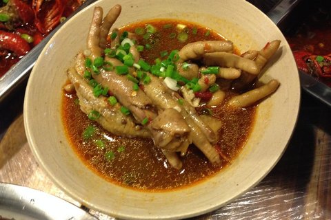 滋滋烤鱼_滋滋烤鱼人均消费